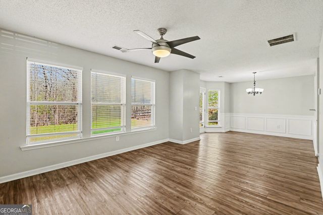 122 Darbys Run Court, Hiram, GA 30141