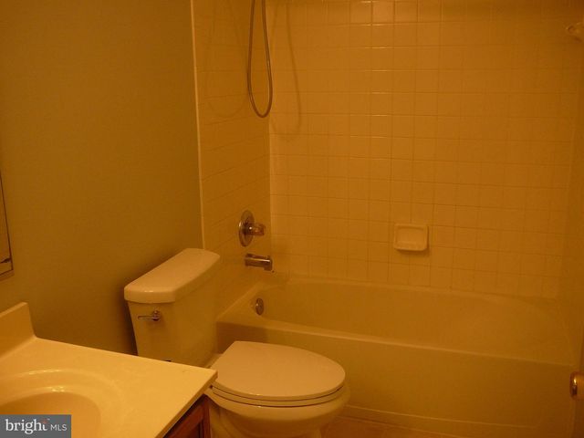406 PARK COVE DR, Stafford, VA 22554