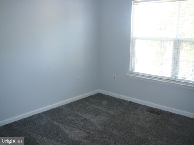 406 PARK COVE DR, Stafford, VA 22554