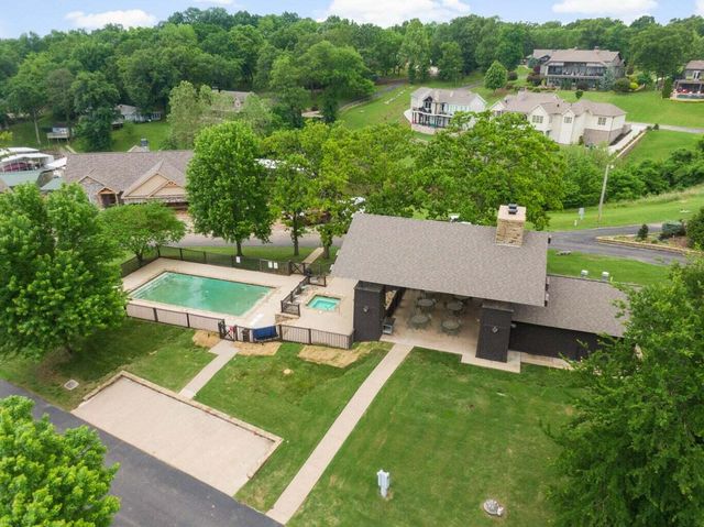 2243 Lower Waterfall Road, Grove, OK 74344