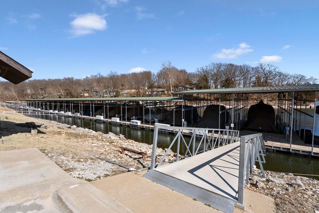 2243 Lower Waterfall Road, Grove, OK 74344