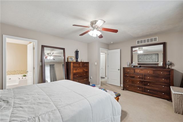 2834 Washington Blvd, Liberty Boro, PA 15133