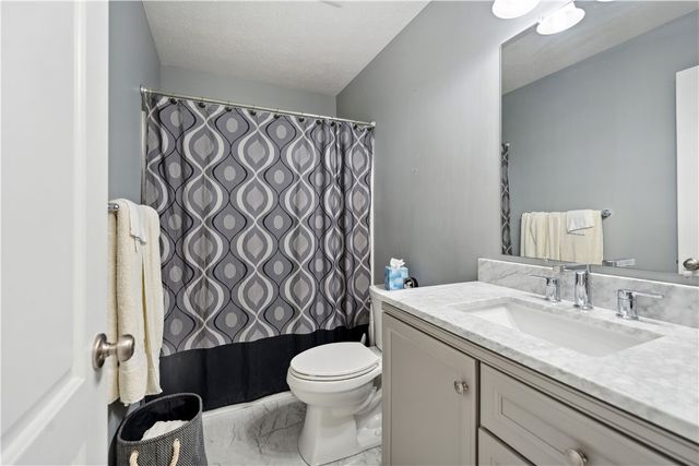 2834 Washington Blvd, Liberty Boro, PA 15133