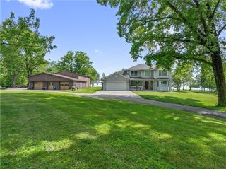 2834 Washington Blvd, Liberty Boro, PA 15133