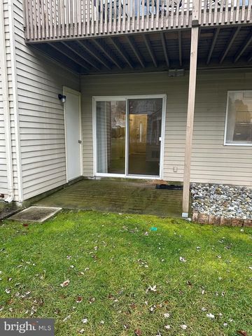 65 SANDRA RD, Voorhees, NJ 08043