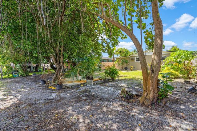 766 E 36th Street, Hialeah, FL 33013