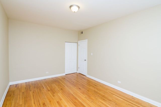 2344 N KENNETH Avenue 1W, Chicago, IL 60639