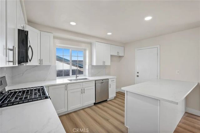 6736 Whitewood Street, Simi Valley, CA 93063