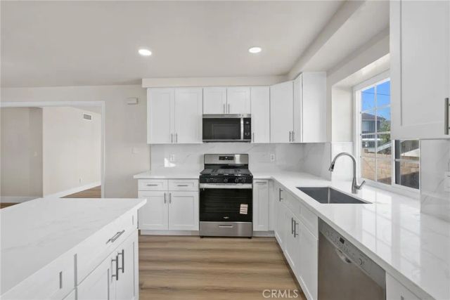 6736 Whitewood Street, Simi Valley, CA 93063