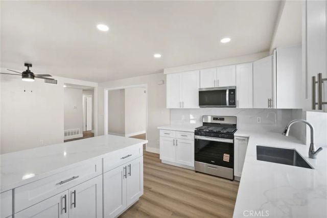 6736 Whitewood Street, Simi Valley, CA 93063