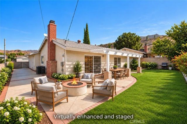 6736 Whitewood Street, Simi Valley, CA 93063