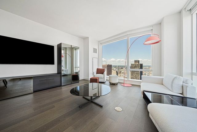 240 Devonshire St 5112, Boston, MA 02110