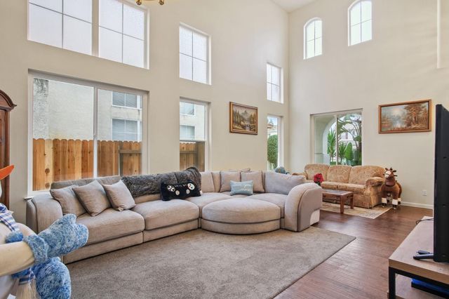 4109 Spring Valley Ct, Modesto, CA 95356