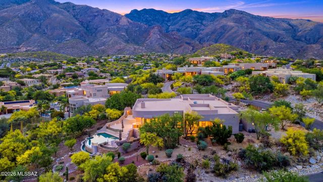 6211 N Paseo Zaldivar, Tucson, AZ 85750
