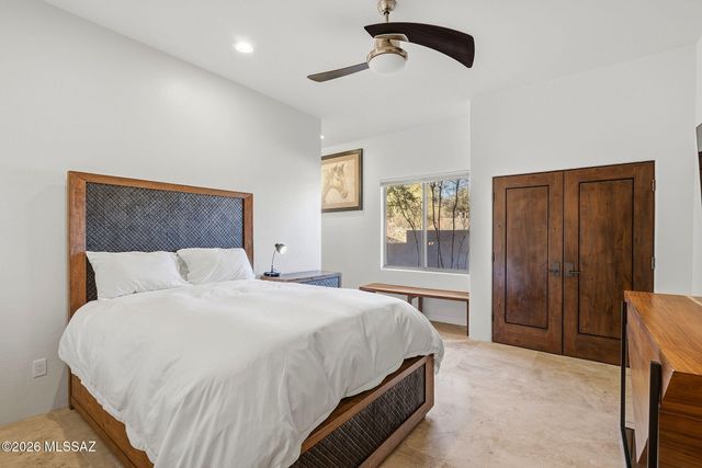 6211 N Paseo Zaldivar, Tucson, AZ 85750