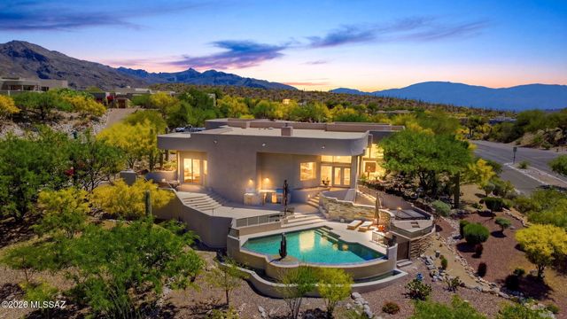 6211 N Paseo Zaldivar, Tucson, AZ 85750