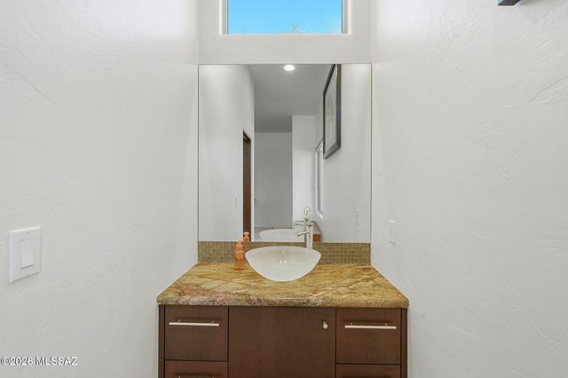 6211 N Paseo Zaldivar, Tucson, AZ 85750