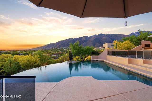 6211 N Paseo Zaldivar, Tucson, AZ 85750