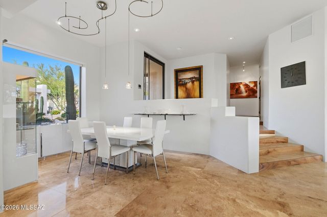 6211 N Paseo Zaldivar, Tucson, AZ 85750