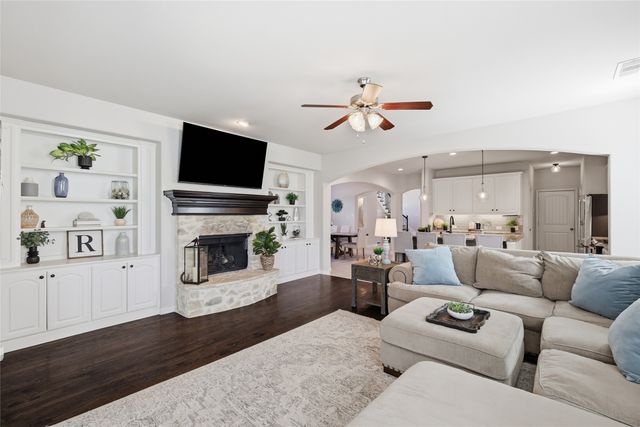 1120 Montgomery Way, Argyle, TX 76226