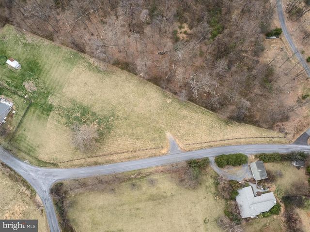 111 BABBS MOUNTAIN RD, Winchester, VA 22603