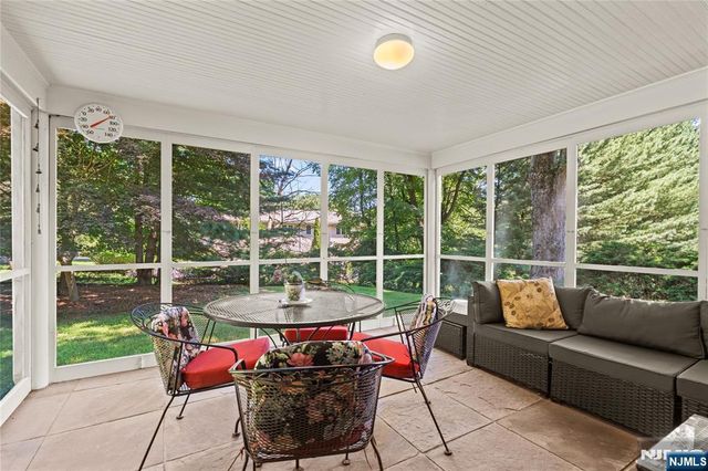 243 W Saddle River Road, Upper Saddle River, NJ 07458