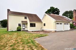 1 Meadow Court 1, Simsbury, CT 06070