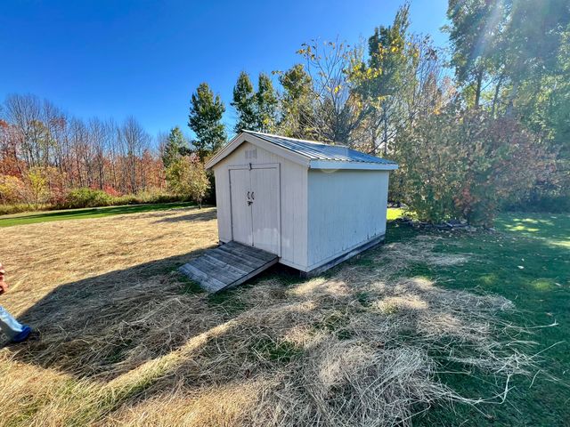 19 Lake Roxanne Road, Ellenburg Depot, NY 12935