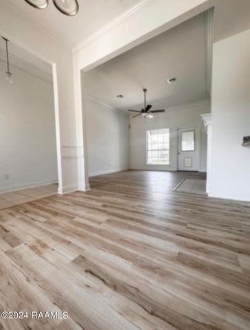 103 Weeping Willow Boulevard, Broussard, LA 70518