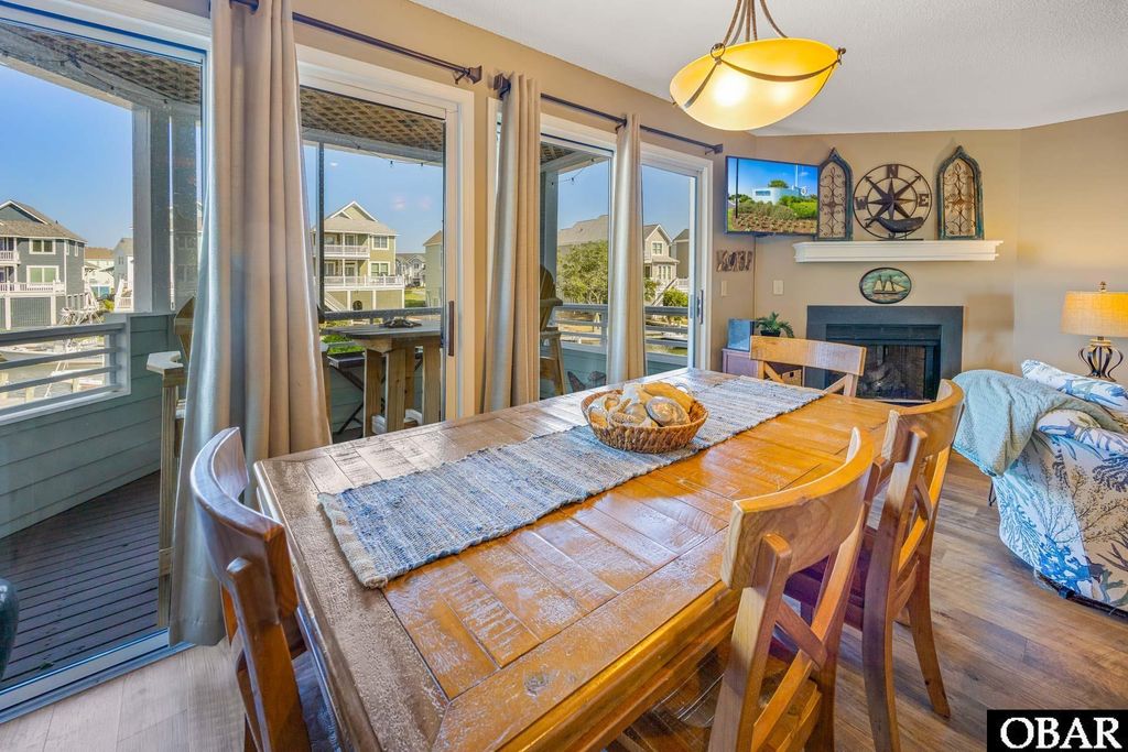 Image 12 of property listing at 612 Pirates Way # 612B, Manteo, NC 27954