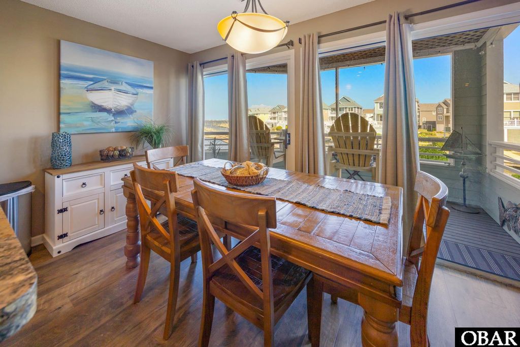 Image 13 of property listing at 612 Pirates Way # 612B, Manteo, NC 27954