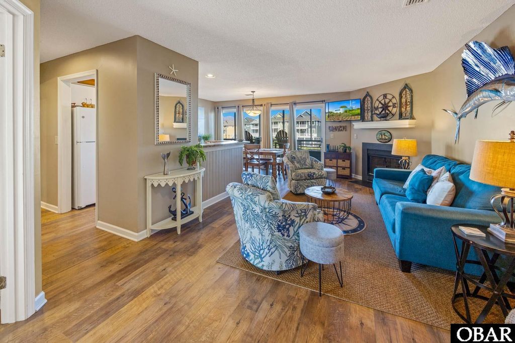 Image 7 of property listing at 612 Pirates Way # 612B, Manteo, NC 27954