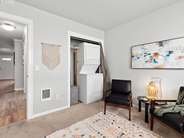 2155 Ne WEIDLER St, Portland, OR 97232