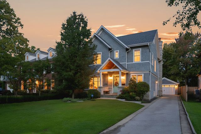 1159 Chatfield Road, Winnetka, IL 60093