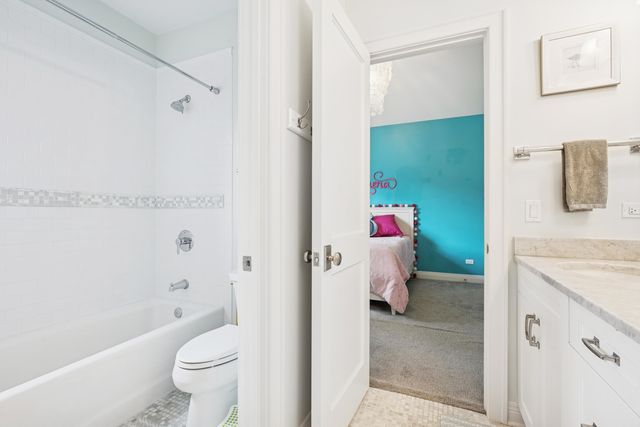 1159 Chatfield Road, Winnetka, IL 60093