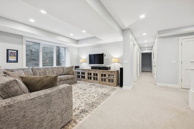 1159 Chatfield Road, Winnetka, IL 60093