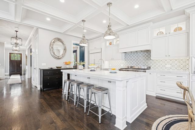 1159 Chatfield Road, Winnetka, IL 60093