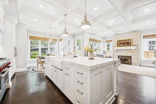 1159 Chatfield Road, Winnetka, IL 60093