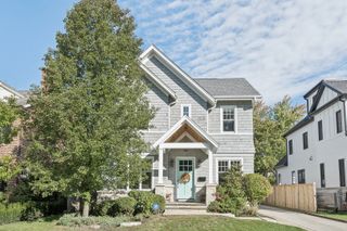 1159 Chatfield Road, Winnetka, IL 60093