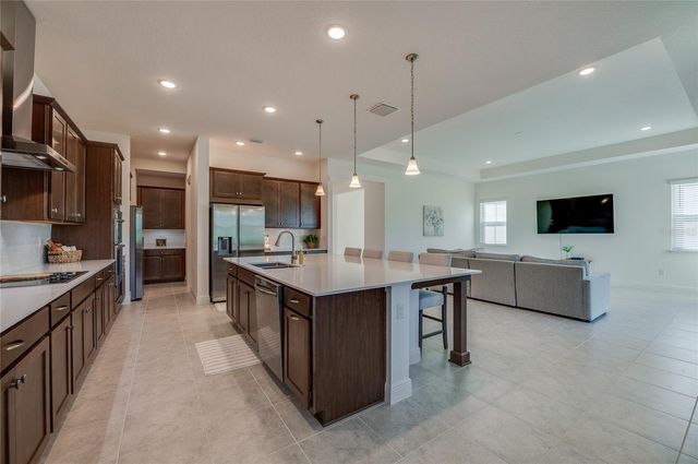 1018 FLOPSHOT CIRCLE, Daytona Beach, FL 32124