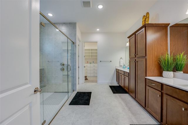 1018 FLOPSHOT CIRCLE, Daytona Beach, FL 32124