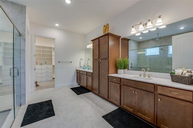 1018 FLOPSHOT CIRCLE, Daytona Beach, FL 32124