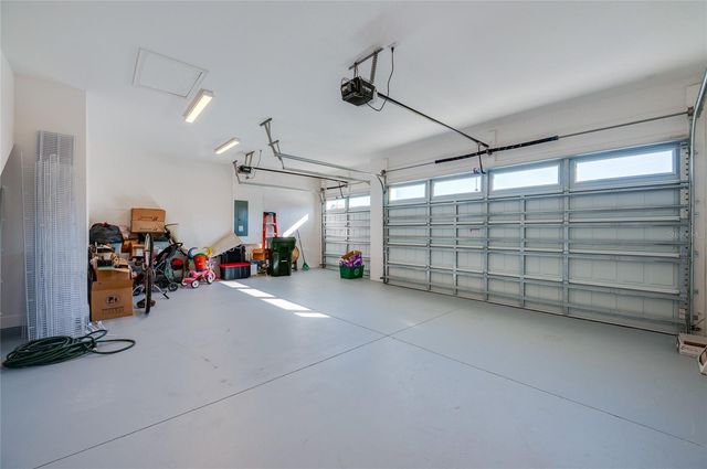 1018 FLOPSHOT CIRCLE, Daytona Beach, FL 32124