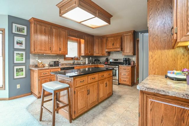 3156 MOLLY BROWN LANE, Green Bay, WI 54313