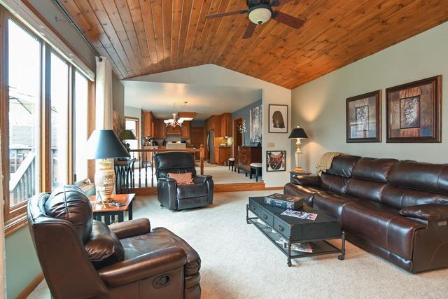 3156 MOLLY BROWN LANE, Green Bay, WI 54313