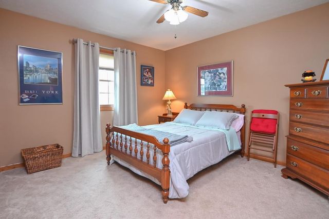 3156 MOLLY BROWN LANE, Green Bay, WI 54313