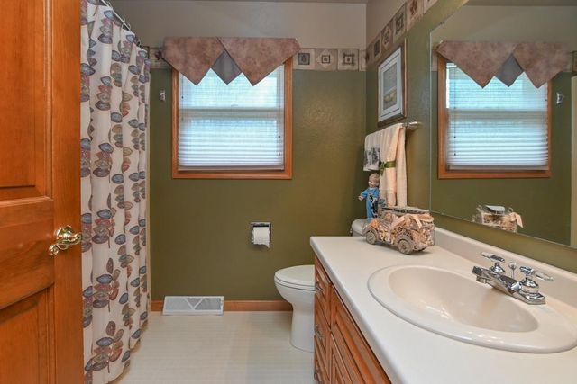 3156 MOLLY BROWN LANE, Green Bay, WI 54313