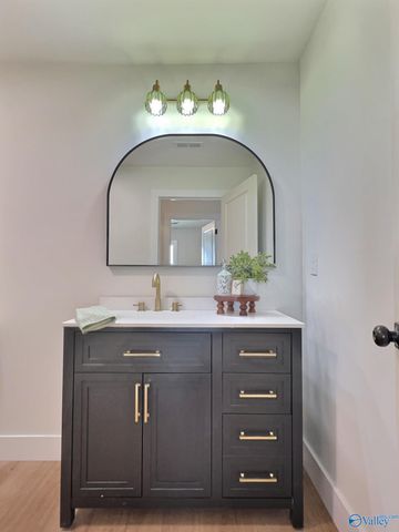 409 Rothrock Avenue SW, Attalla, AL 35954