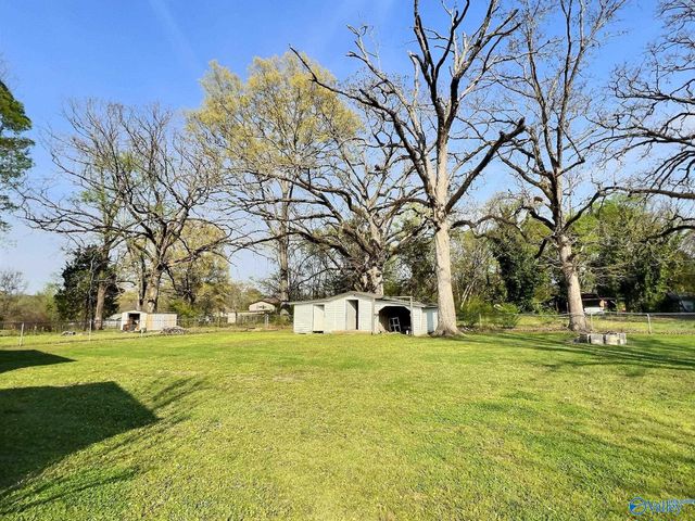 409 Rothrock Avenue SW, Attalla, AL 35954