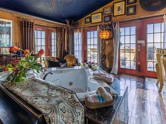 3709 Bayshore Drive 1-11, Bacliff, TX 77518